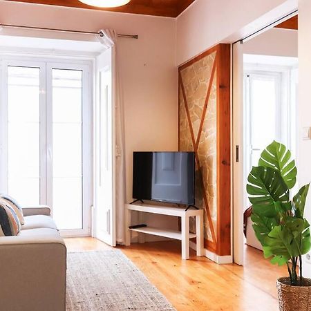 Vita Portucale ! Campo Ourique Design W/ Balcony 리스본 외부 사진